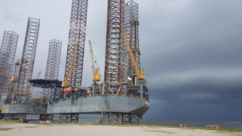 Offshore Jack Up Drilling Rig - Horizon Ship Brokers, Inc.